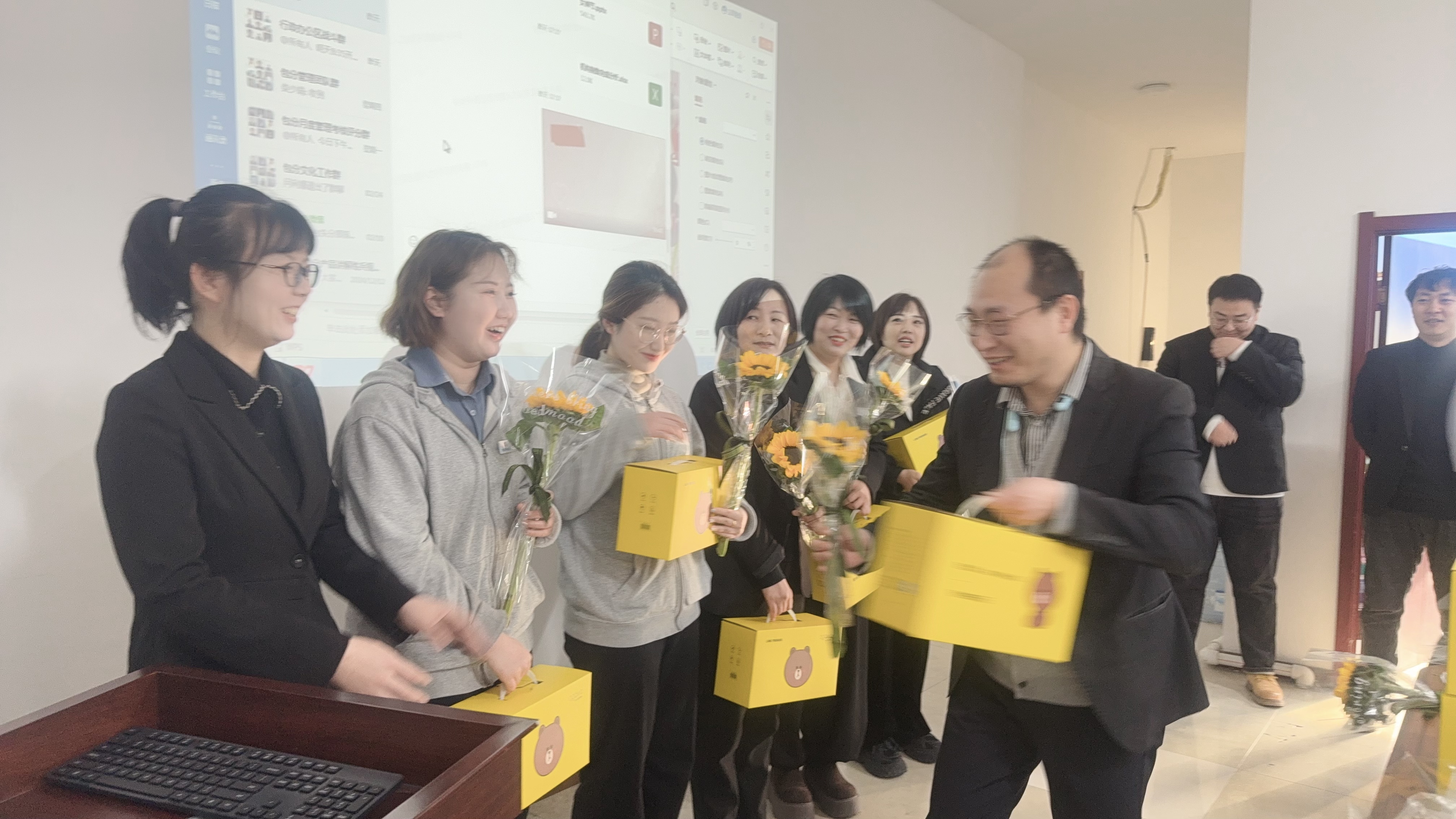 包分-1.jpg